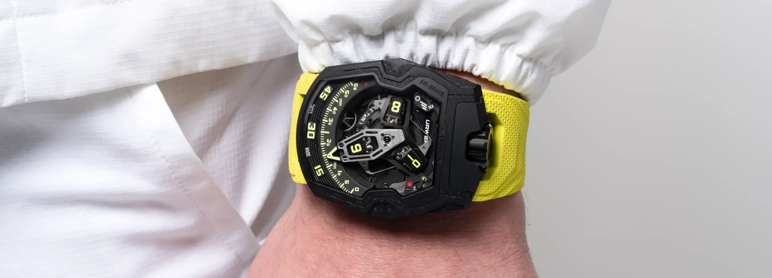 우르베르크 UR-230 블랙 스타