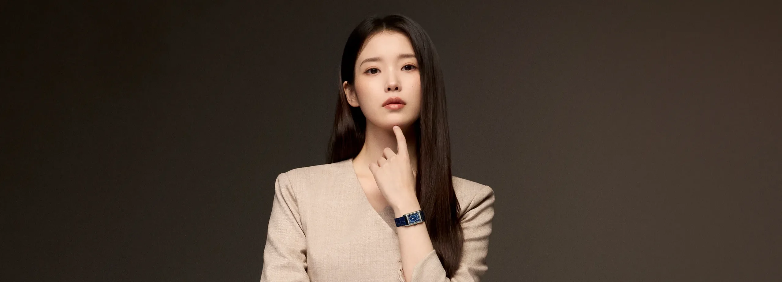 예거 르쿨트르 글로벌 앰버서더 아이유